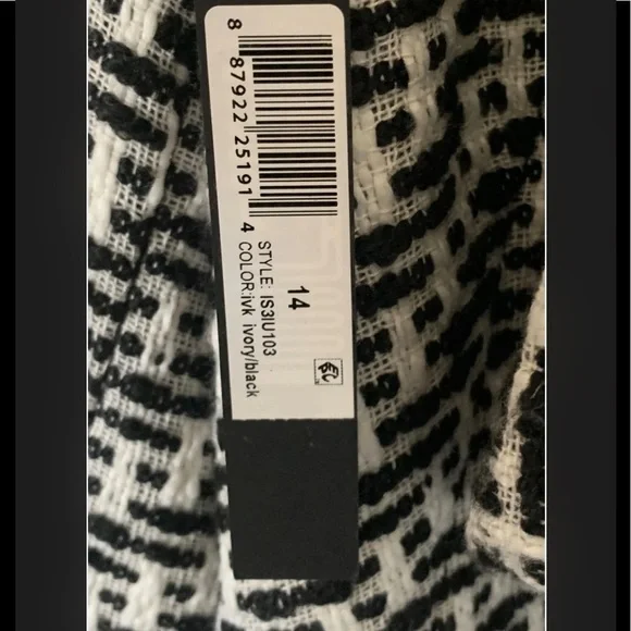 Ivanka Trump Women's Blazer - Picture 11 of 15